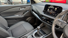 Nissan Qashqai 1.3 DiG-T MH Premiere Edition 5dr Petrol Hatchback